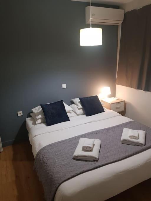 Modern, Quite 1-Bdr Apt 5 Min Walk To Acropolis Aten Exteriör bild